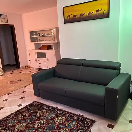 House Le Coccinelle Salò